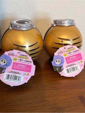 LOL Surprise Balls Minions Limited Edition Set with 2 balls